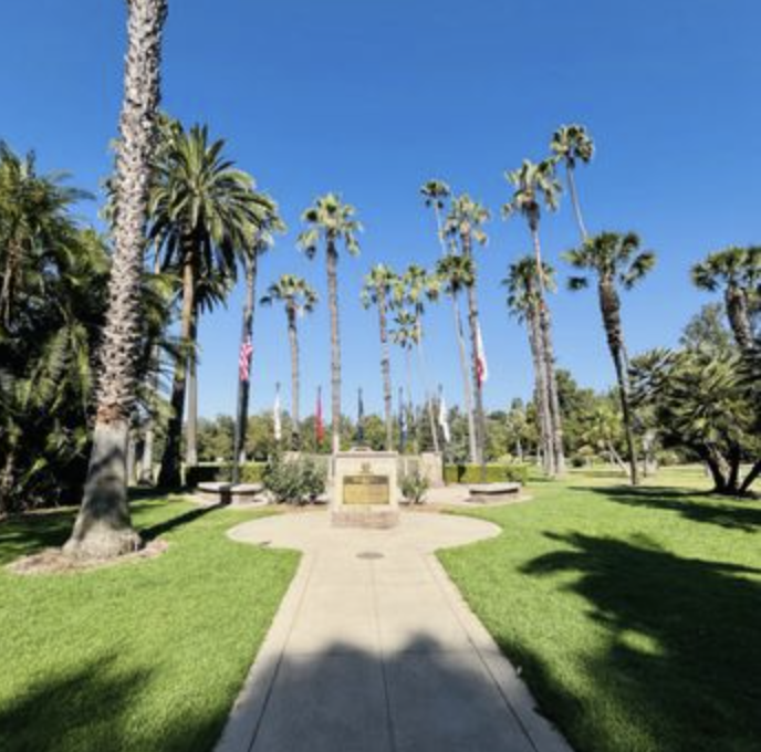 Mom Walk Pasadena x Itzy Ritzy: A Morning Walk at Lacy Park at Lacy Park